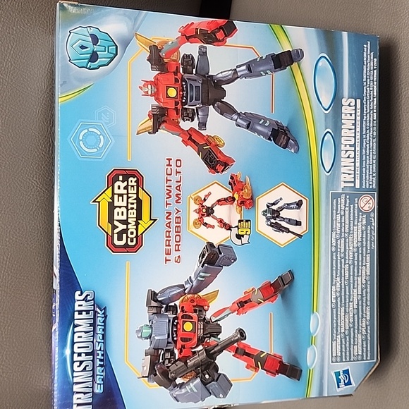 Transforming Robot Action Figures - Red and Grey - Picture 5 of 5